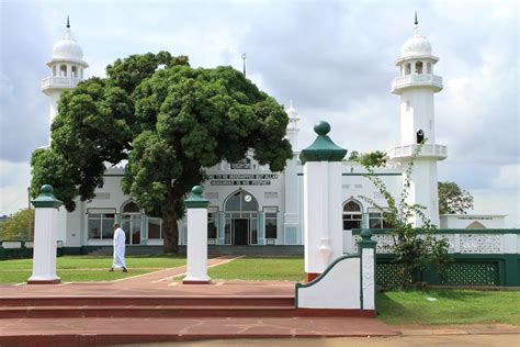 Kibuli Mosque, Kampala, Uganda | Beautiful mosques around the worlds ...