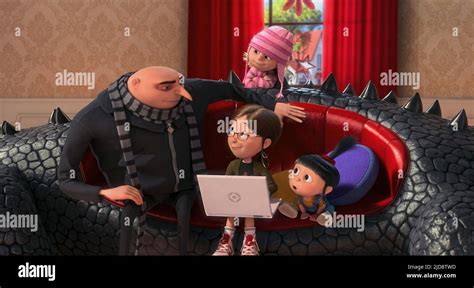 GRU,EDITH,MARGO,AGNES, DESPICABLE ME 2, 2013 Stock Photo - Alamy