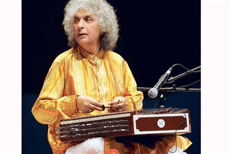 Santoor Maestro Pandit Shivkumar Sharma passes away - The Live Ahmedabad