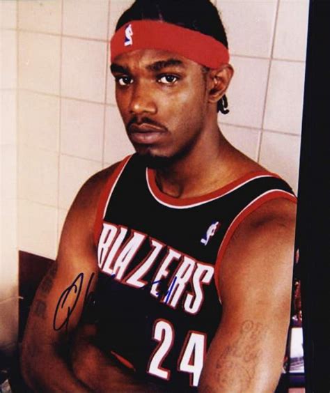 Qyntel Woods signed AUTHENTIC 8x10|Free Ship|The Autograph Bank