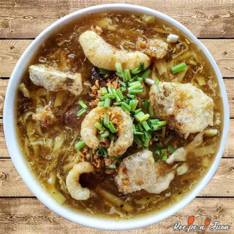 Yummy Filipino comfort food: Pancit lomi recipe (Lomi batangas)