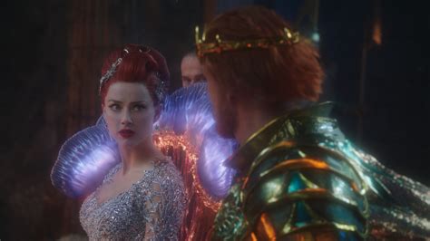 'Aquaman': Amber Heard Shares BTS Still Donning Her Mera Costume