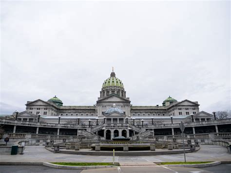 Pa. state House Democrats advance proposals to toughen gun laws | WITF