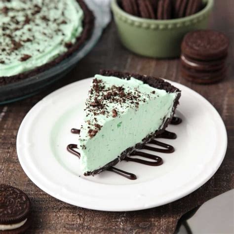 Grasshopper Pie Recipe + Video | Dessert Now Dinner Later