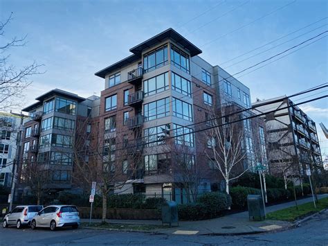 4547 8th Ave NE #604, Seattle, WA 98105 | Trulia