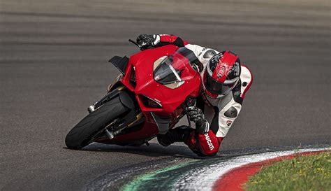 2021 Ducati Panigale V4S