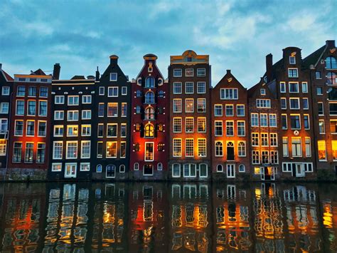 Amsterdam | Amsterdam wallpaper, Amazing photography, Wallpaper