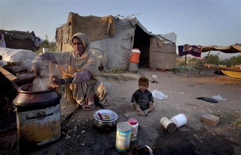 Poverty Causes and Its Alleviation in Pakistan - About Pakistan