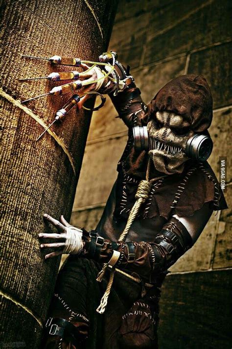 Scarecrow http://9gag.com/gag/a8bdpB3?sc=cosplay | Scarecrow cosplay, Best cosplay, Amazing cosplay