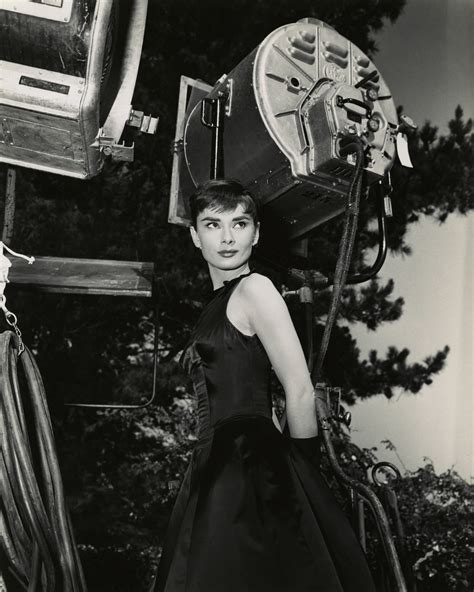 Audrey Hepburn - Sabrina (1954) Photo (12037103) - Fanpop