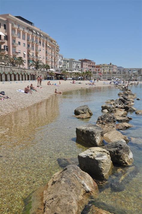 Civitavecchia beach editorial stock photo. Image of port - 32437613