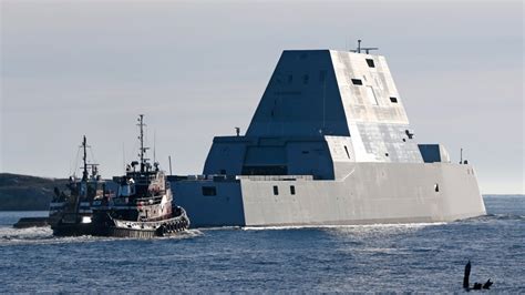 Largest destroyer built for Navy departs shipbuilder, eases downriver, embarks on sea trials ...