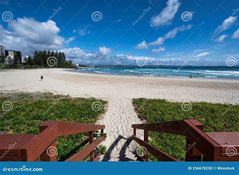 Beautiful View of the Snapper Rocks Beach Stock Photo - Image of summer, blue: 256678250