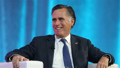 Mitt Romney wins GOP primary in Utah Senate race