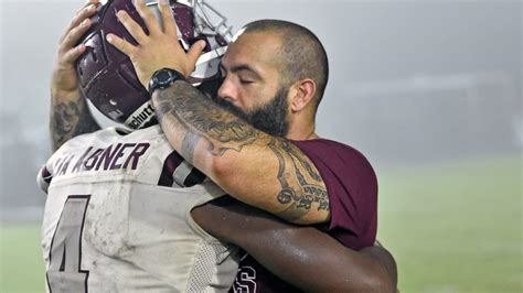 High School Football Playoff Photos: Venice Wins over Sarasota's ...