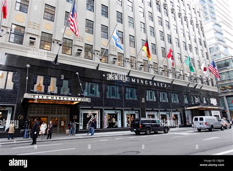 Bloomingdales department store in New York, America Stock Photo - Alamy