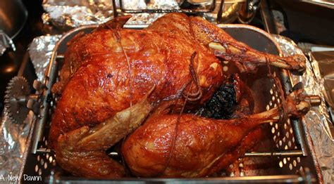 DEEP FRY THE PERFECT TURKEY | FaveSouthernRecipes.com