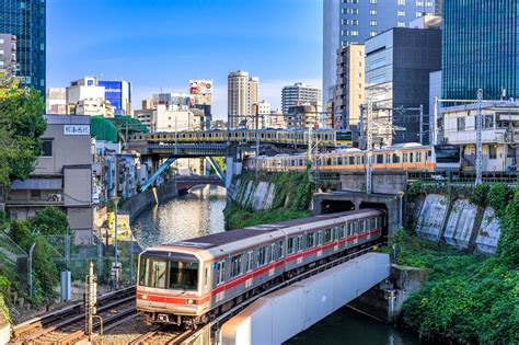 Railways in Tokyo : r/InfrastructurePorn