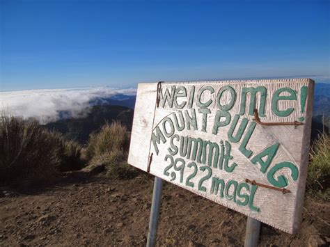 Mt Pulag - Ambangeg Trail: 2013 Year End Hike ~ City Boy Tripper