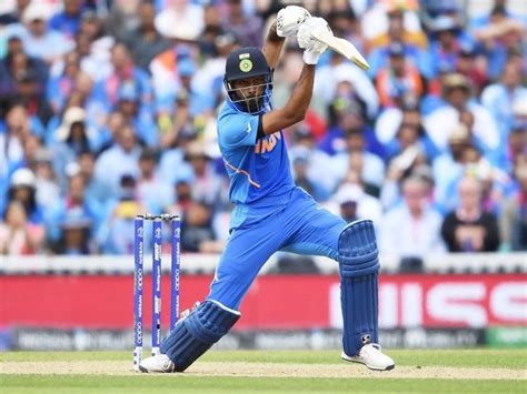 Hardik Pandya's Triple Role In Team India - Explosive Finisher ...