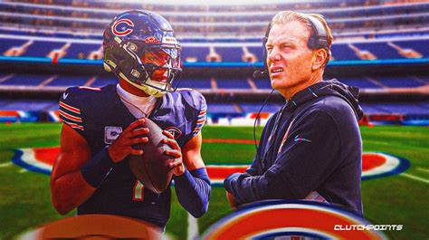 Bears: Justin Fields' status for Week 7 in doubt amid thumb injury