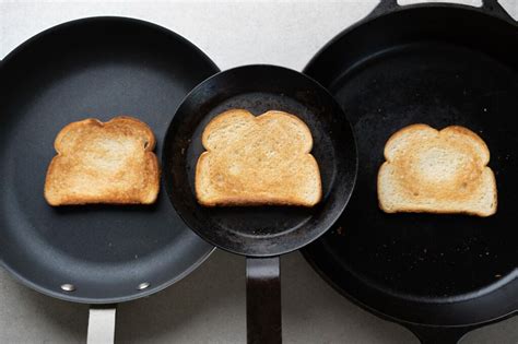 How to Toast Bread Without a Toaster (3 Easy Methods!)