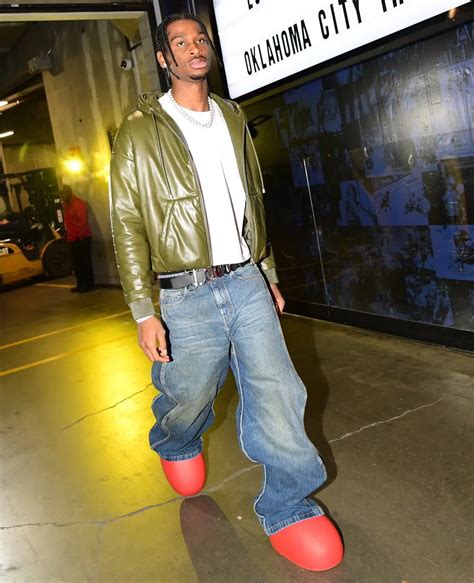 Shai Gilgeous-Alexander Showed Off His New Big Red Boots | Z1035 - All ...