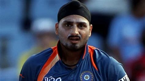 Harbhajan Singh Bio, Age, Height, Weight, Wife, Net Worth, salary and more - Power Sportz Magazine