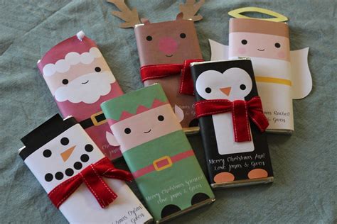 fe fi fo famma: last minute christmas presents - candy bar wrappers | Christmas candy bar, Xmas ...