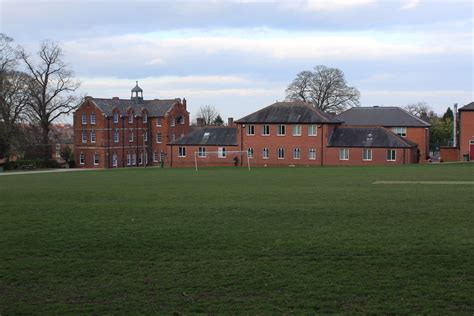 King Edward VI Grammar School (2) © M J Roscoe :: Geograph Britain and Ireland