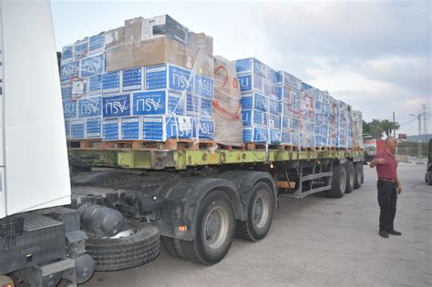 Palestinian-Israeli initiative sends 60 tons of humanitarian aid to Gaza