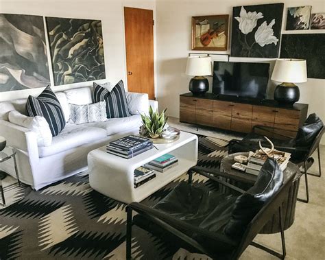 Modern Bungalow living room. | Bungalow living room, Furniture, Room inspiration