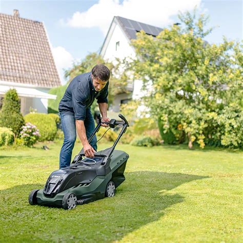 Bosch AdvancedRotak 36-650 Cordless Lawn Mower - £545 | Garden4Less UK Shop