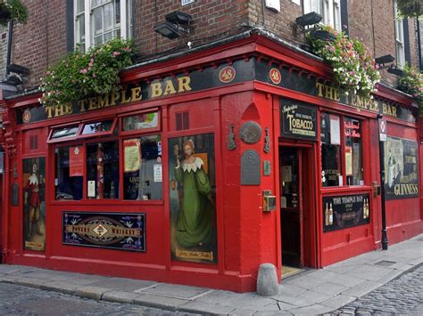 Dublin | Dublin ireland photography, Temple bar dublin, Temple bar