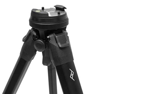 Peak Design Travel Tripod Review