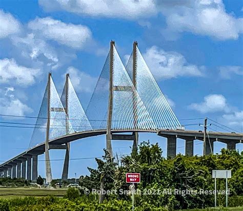 The Sidney Lanier Bridge The Sidney Lanier Bridge crosses over the East ...