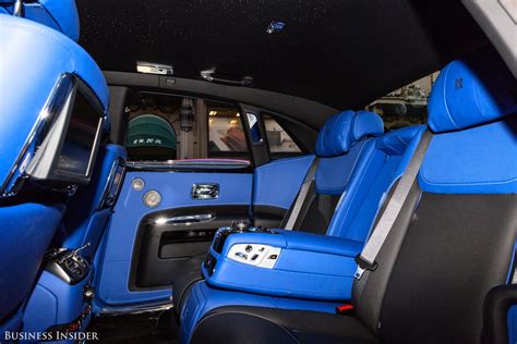 Rolls Royce Ghost Black Badge back seat features: PHOTOS - Business Insider