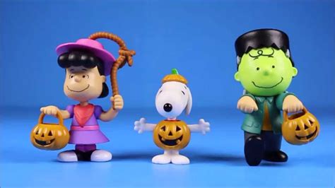 Peanuts Halloween Just Play 3 Figure Set Snoopy Charlie Brown Toys Full ...