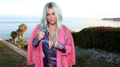 Kesha’s Rainbow Is a Defiant Comeback | Vanity Fair