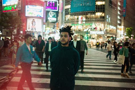 FungPaiFungMa a.k.a Guroomusic: [รีวิวอัลบั้ม] Kiss Land - The Weeknd [น18+]