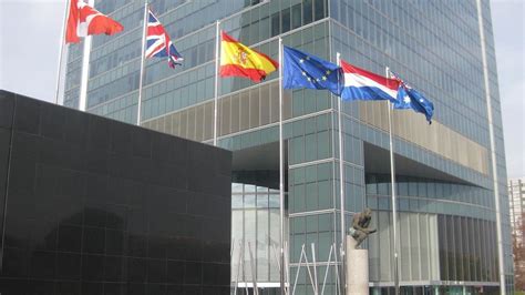 British Embassy Clarifies "No Deal" Healthcare Scare ⋆ Madrid Metropolitan