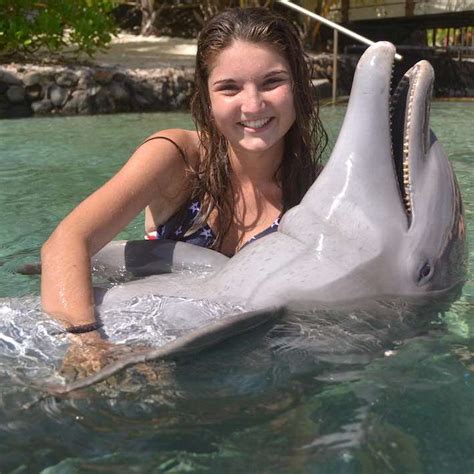 Swim With Dolphin – Atlantis The Palm - Trip Habibi Travel and Tourism