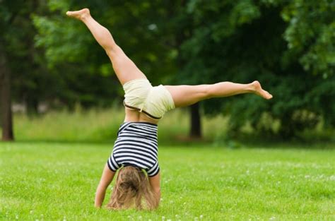 Learn How to Teach Your Child the Perfect Cartwheel: A Step-by-Step ...