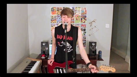 Shake It - Metro Station Cover - YouTube