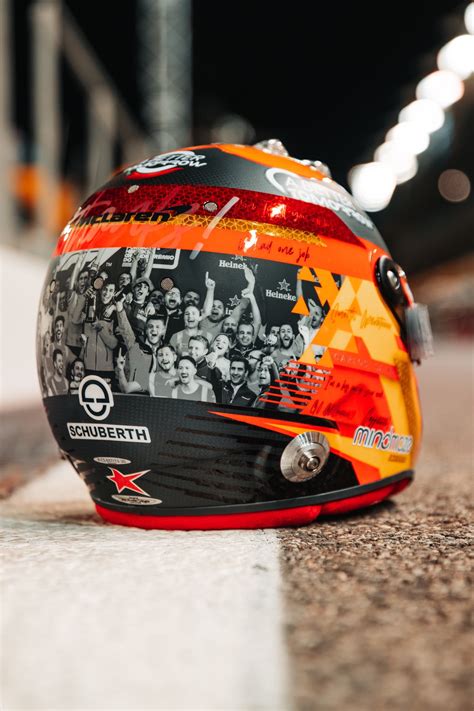 Carlos Sainz Jnr's 2020 Abu Dhabi Grand Prix helmet · RaceFans