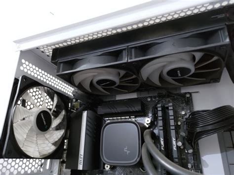 FS: Power Cooling and Modding - DeepCool AIO liquid CPU cooler 240mm and case fans | TechEnclave ...