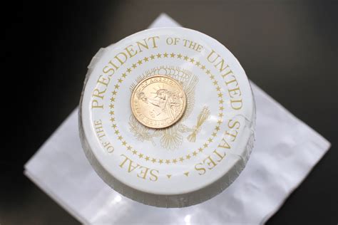 A Trillion Dollar Coin Would Compromise the Federal Reserve