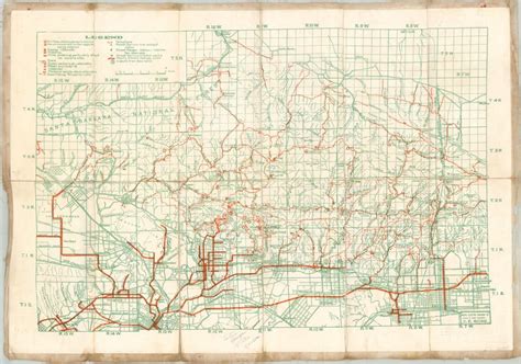 [Hiking Trails of Southern California] | Curtis Wright Maps