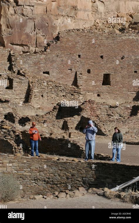 PUEBLO BONITO chaco canyon national monument Stock Photo - Alamy