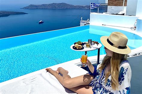 Price of 5-Star Hotel Rooms in Greece Skyrockets by a Whopping 110 ...